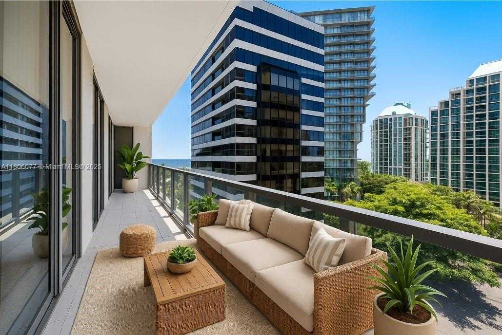 Small Image of 2678 TIGERTAIL AVE #713, Miami Number 12