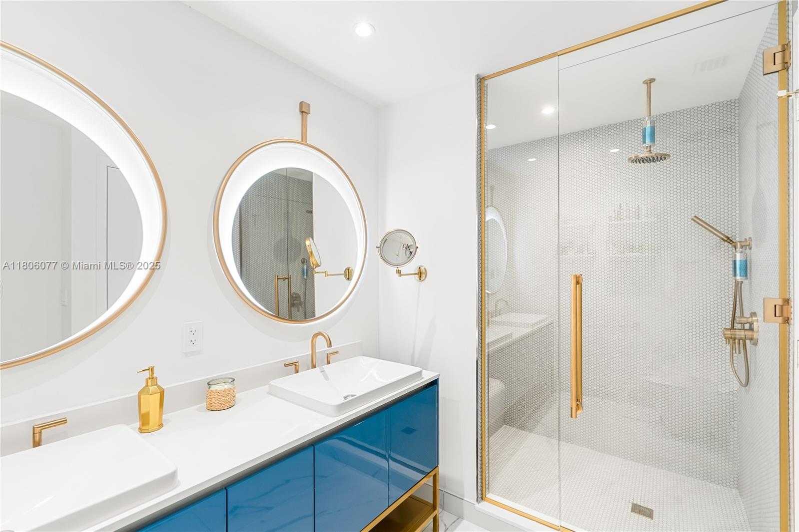 Small Image of 2678 TIGERTAIL AVE #713, Miami Number 20