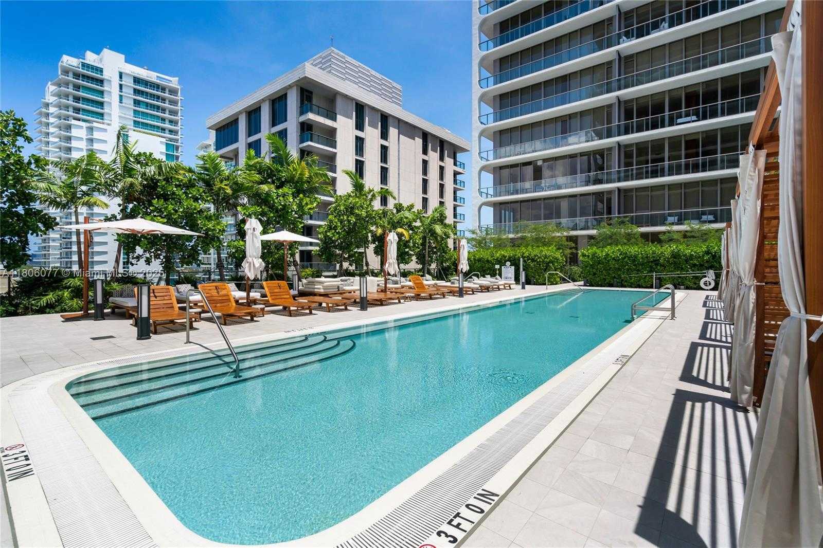 Small Image of 2678 TIGERTAIL AVE #713, Miami Number 38