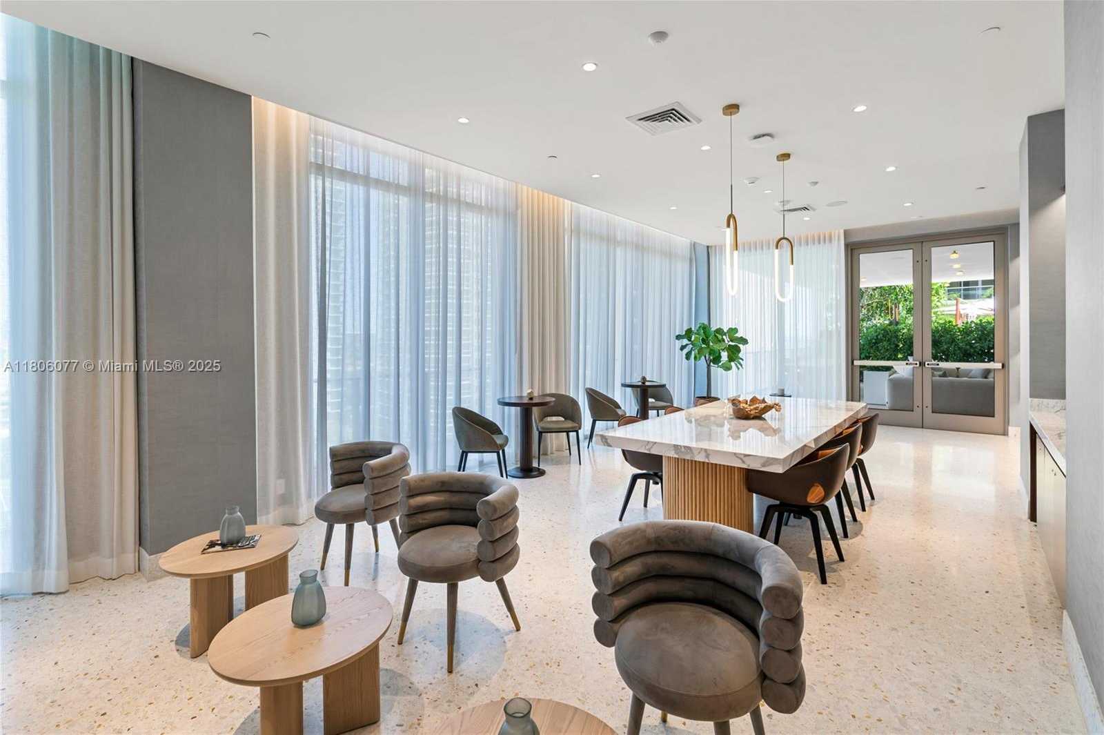 Small Image of 2678 TIGERTAIL AVE #713, Miami Number 44