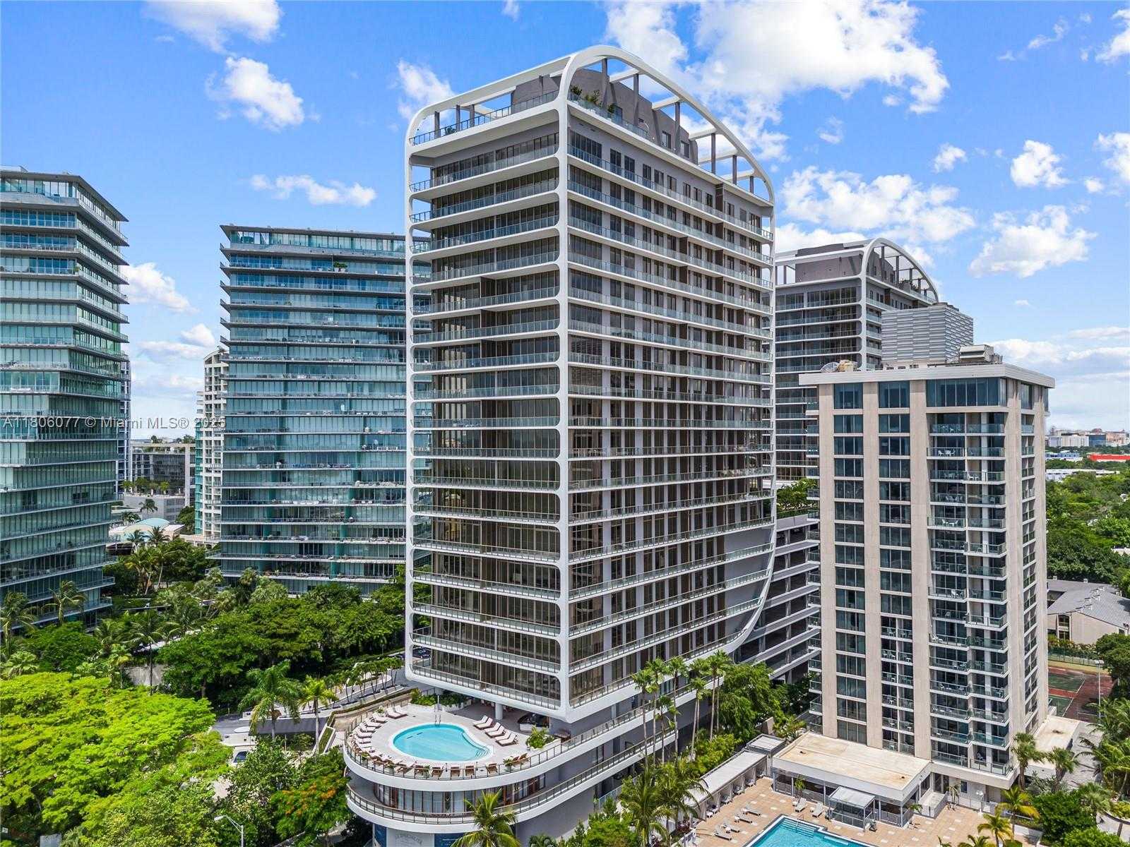 Small Image of 2678 TIGERTAIL AVE #713, Miami Number 60