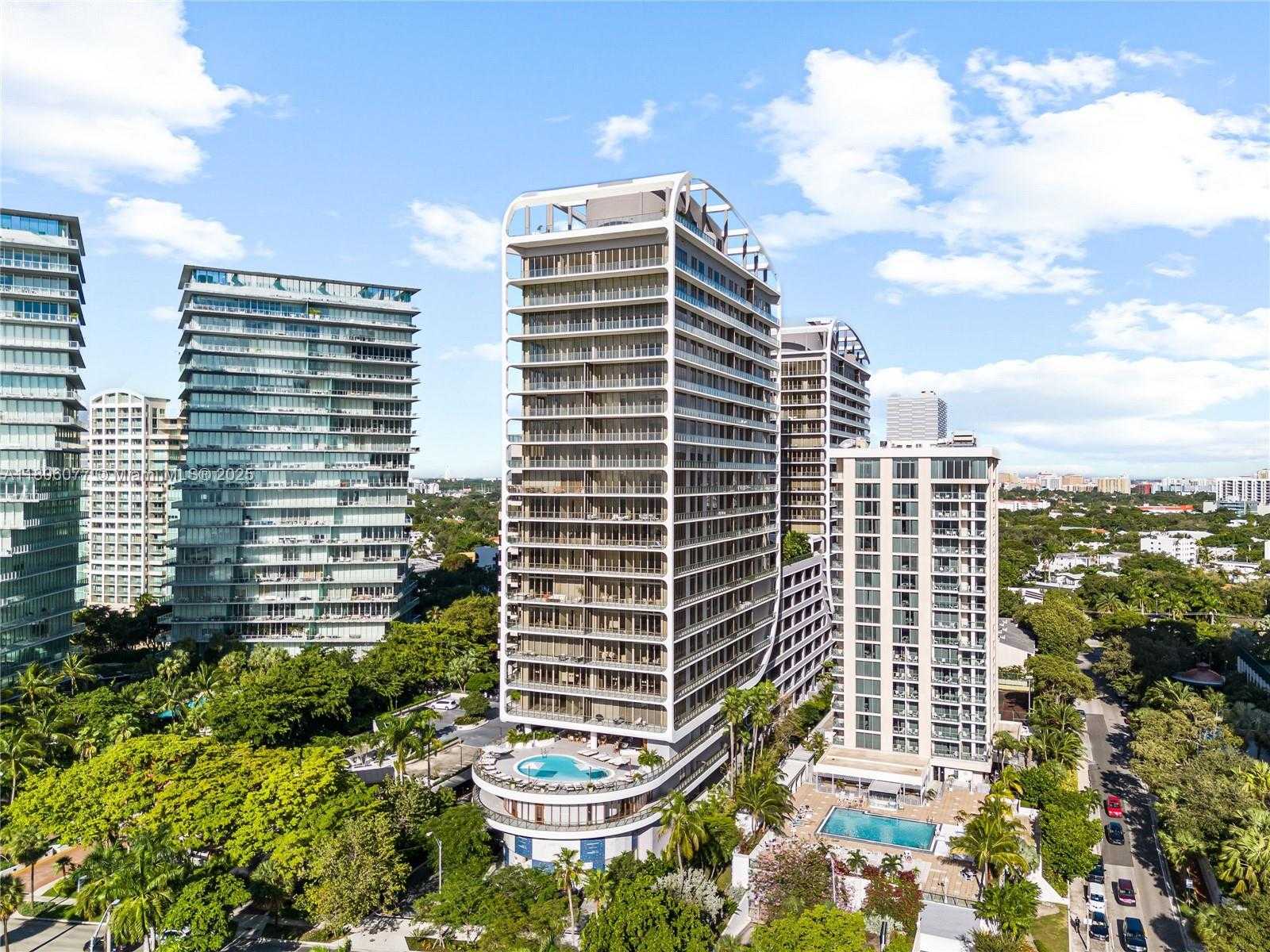 Small Image of 2678 TIGERTAIL AVE #713, Miami Number 61