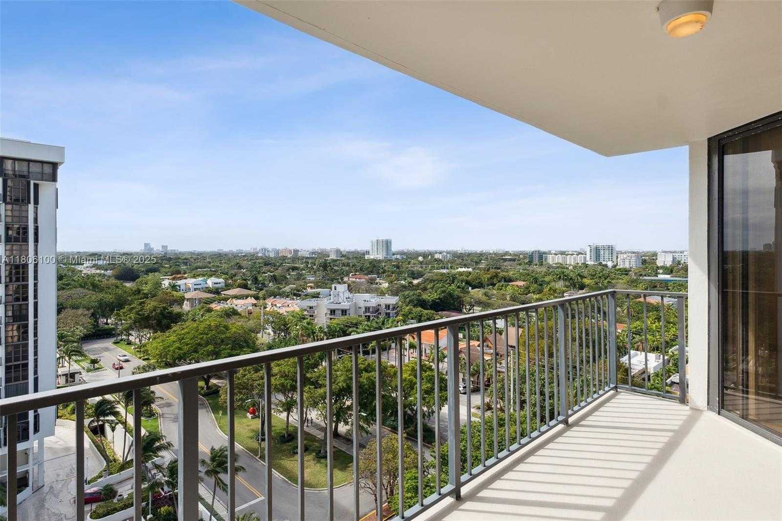 Small Image of 1901 BRICKELL AVE #B1408, Miami Number 18