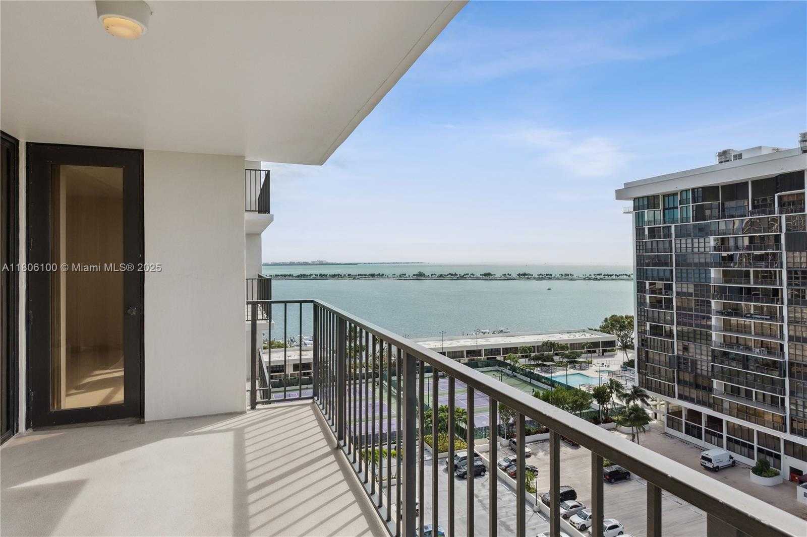 Small Image of 1901 BRICKELL AVE #B1408, Miami Number 3