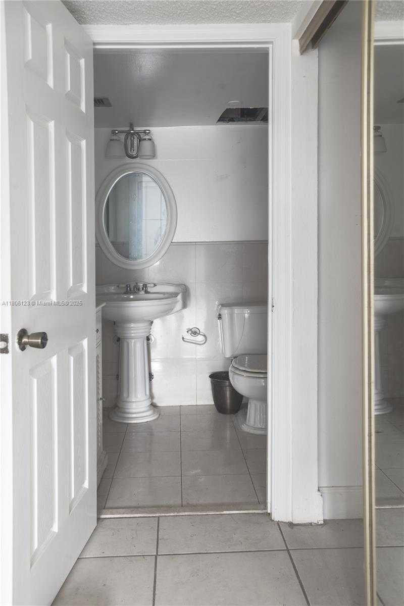 Small Image of 2025 NORTH EAST 164TH ST #301, North Miami Beach Number 19