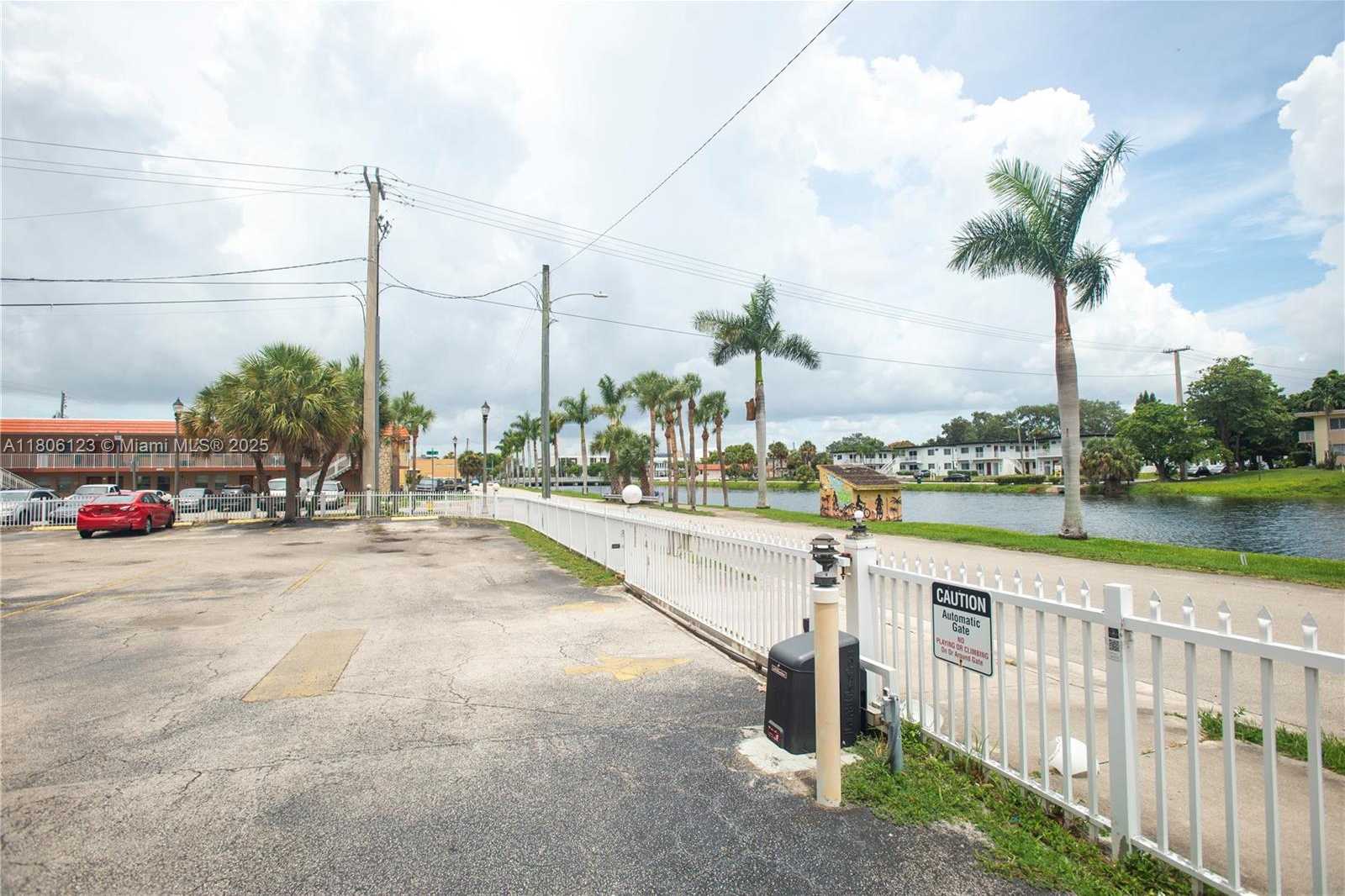 Small Image of 2025 NORTH EAST 164TH ST #301, North Miami Beach Number 22