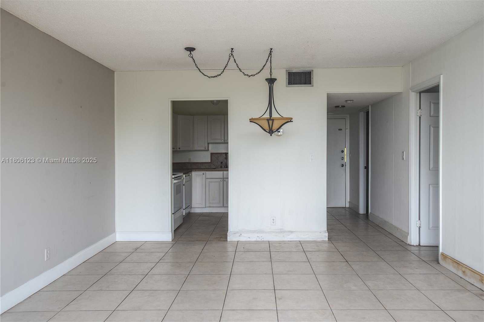 Small Image of 2025 NORTH EAST 164TH ST #301, North Miami Beach Number 8