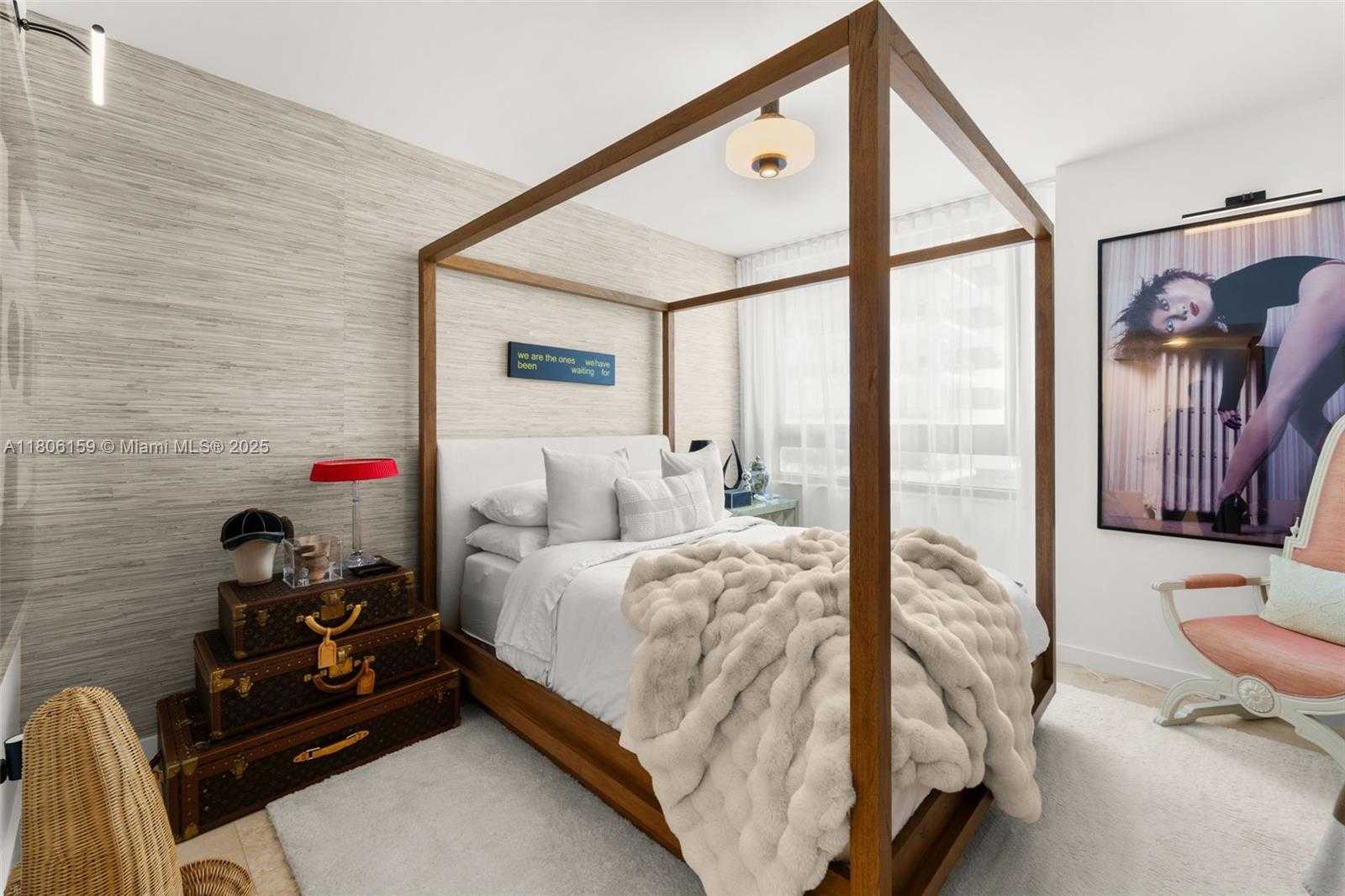 Small Image of 1330 WEST AVE #810, Miami Beach Number 11