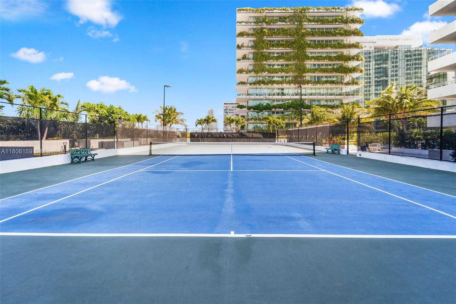 Small Image of 1330 WEST AVE #810, Miami Beach Number 19