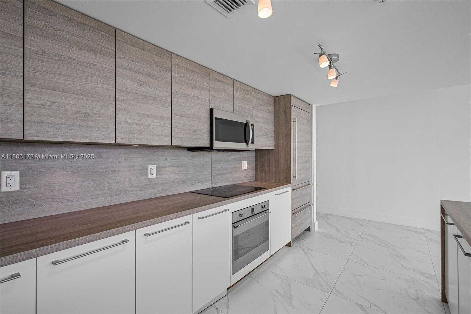 Small Image of 400 SUNNY ISLES BLVD #1005, Sunny Isles Beach Number 22