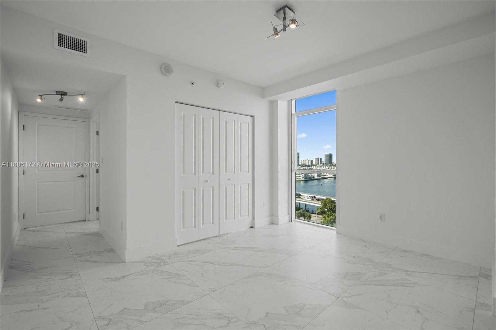 Small Image of 400 SUNNY ISLES BLVD #1005, Sunny Isles Beach Number 28