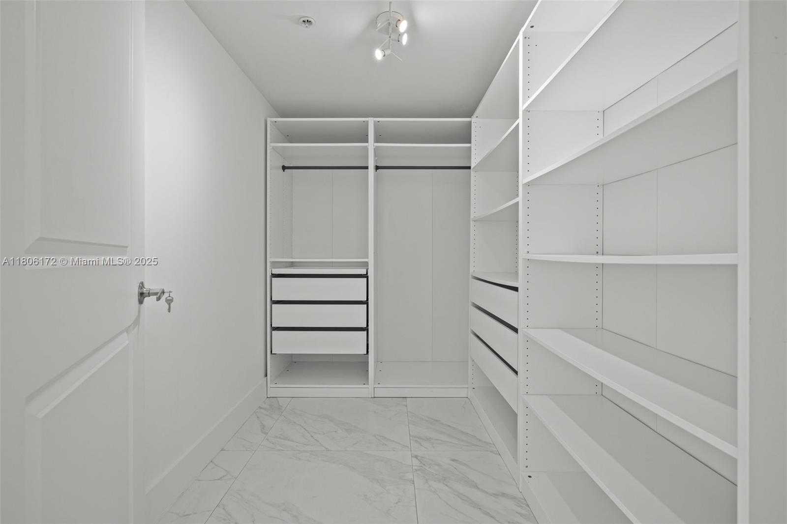 Small Image of 400 SUNNY ISLES BLVD #1005, Sunny Isles Beach Number 34