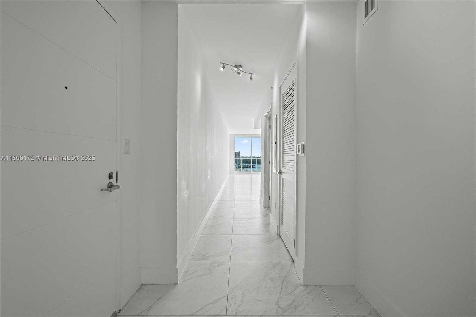 Small Image of 400 SUNNY ISLES BLVD #1005, Sunny Isles Beach Number 8