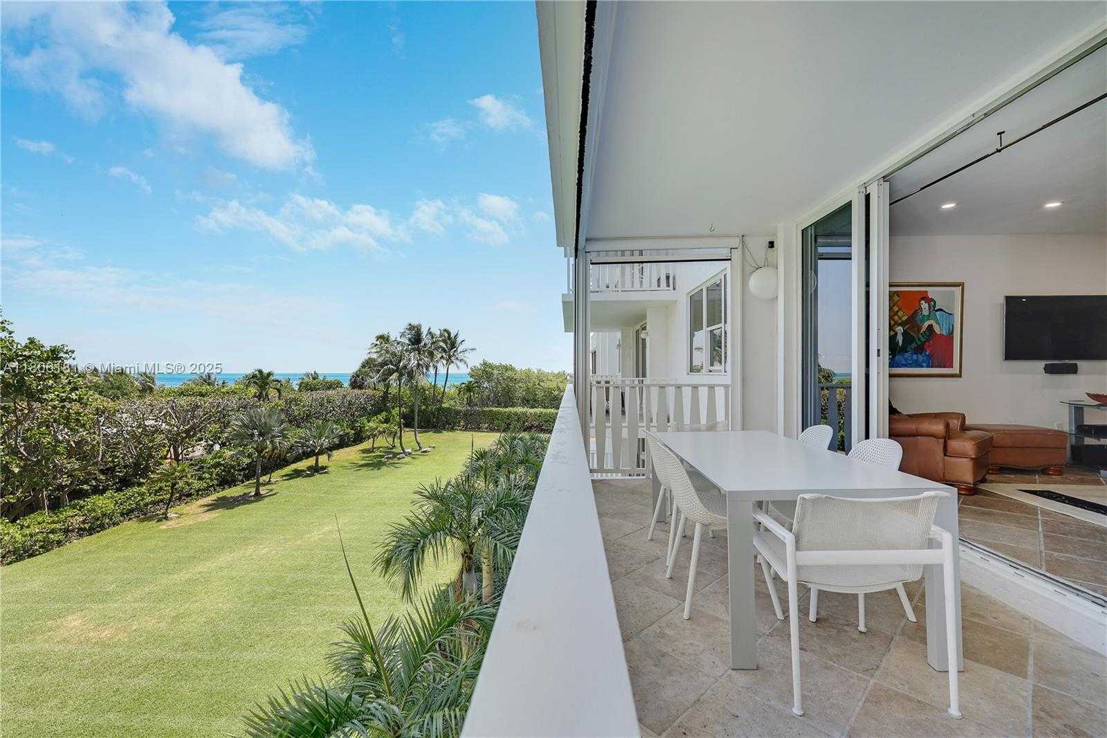 Small Image of 200 OCEAN LANE DR #305, Key Biscayne Number 2