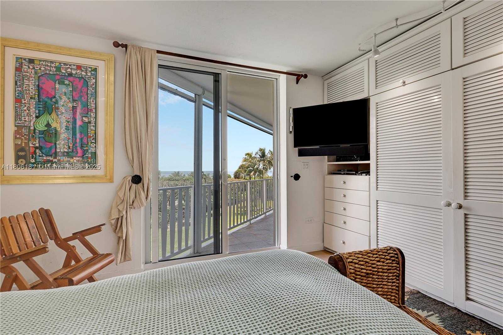 Small Image of 200 OCEAN LANE DR #305, Key Biscayne Number 23