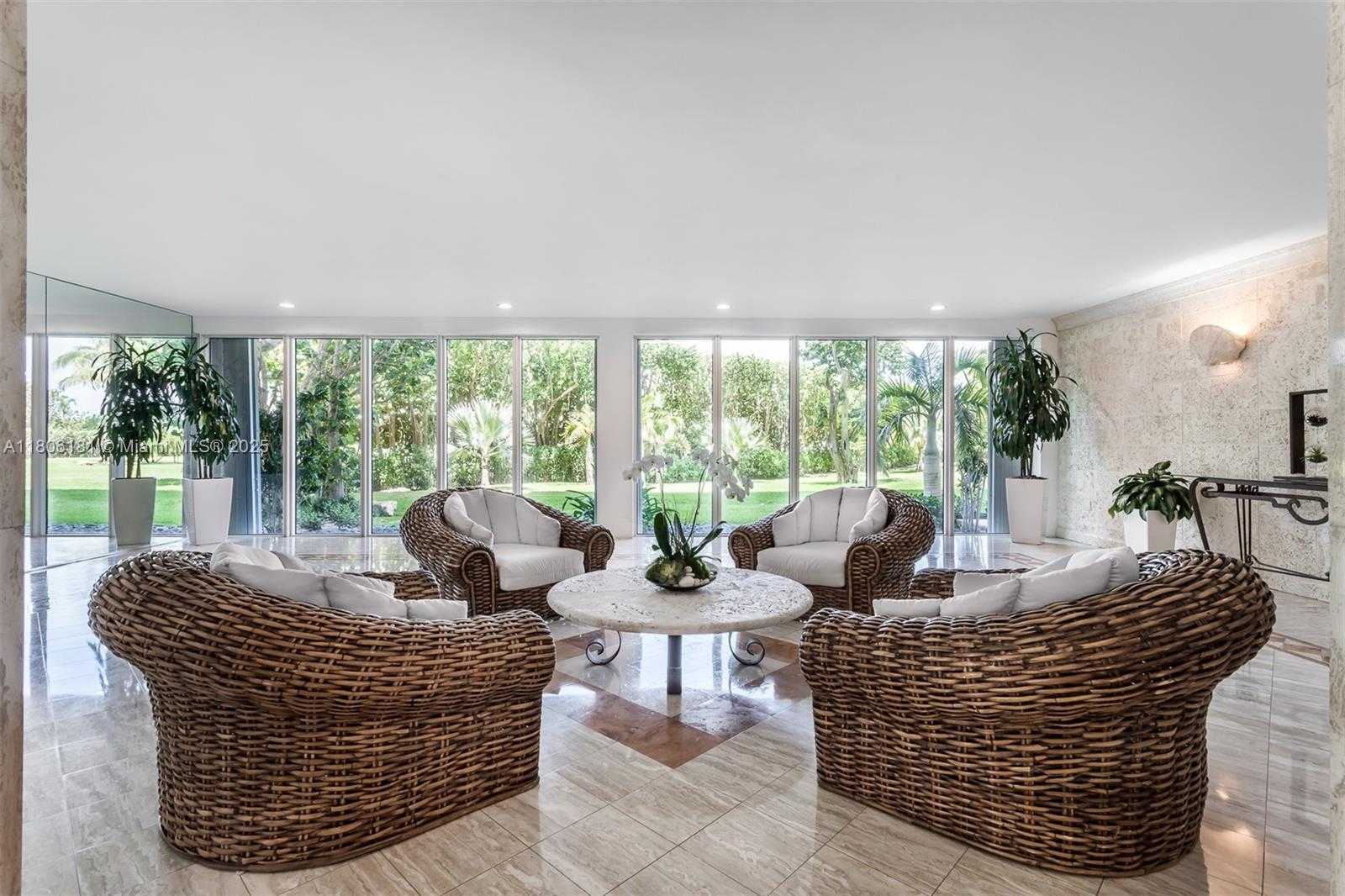 Small Image of 200 OCEAN LANE DR #305, Key Biscayne Number 28