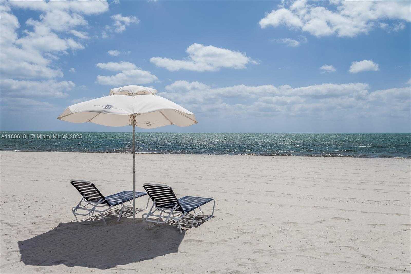 Small Image of 200 OCEAN LANE DR #305, Key Biscayne Number 38