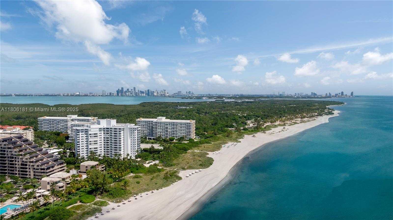 Small Image of 200 OCEAN LANE DR #305, Key Biscayne Number 42