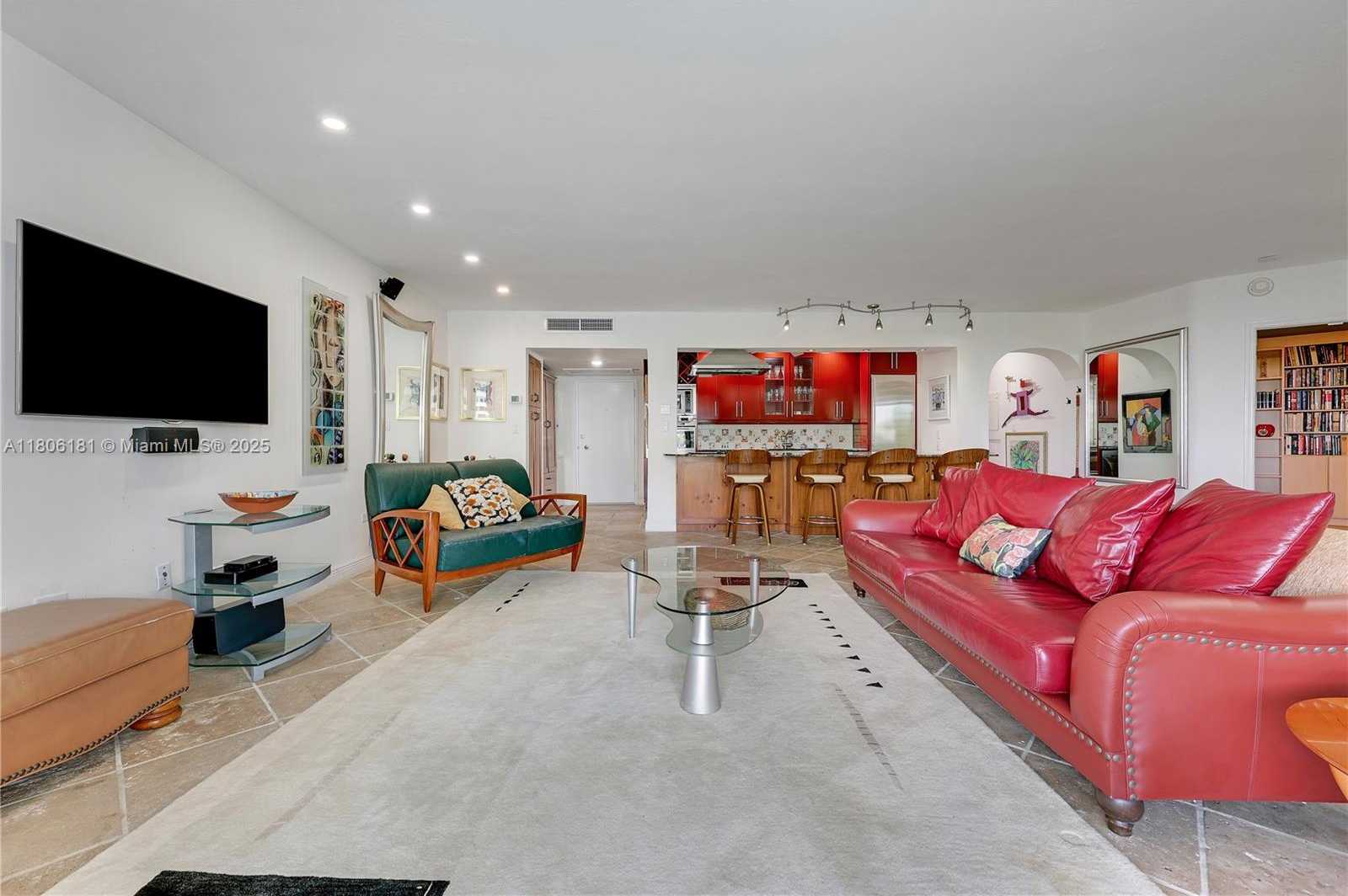 Small Image of 200 OCEAN LANE DR #305, Key Biscayne Number 8