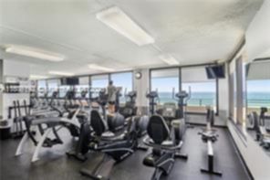 Small Image of 5555 COLLINS AVE #14U, Miami Beach Number 4