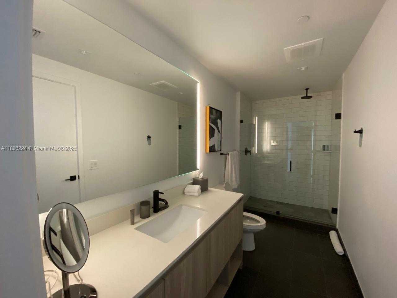 Small Image of 398 NORTH EAST 5TH ST #1619, Miami Number 16