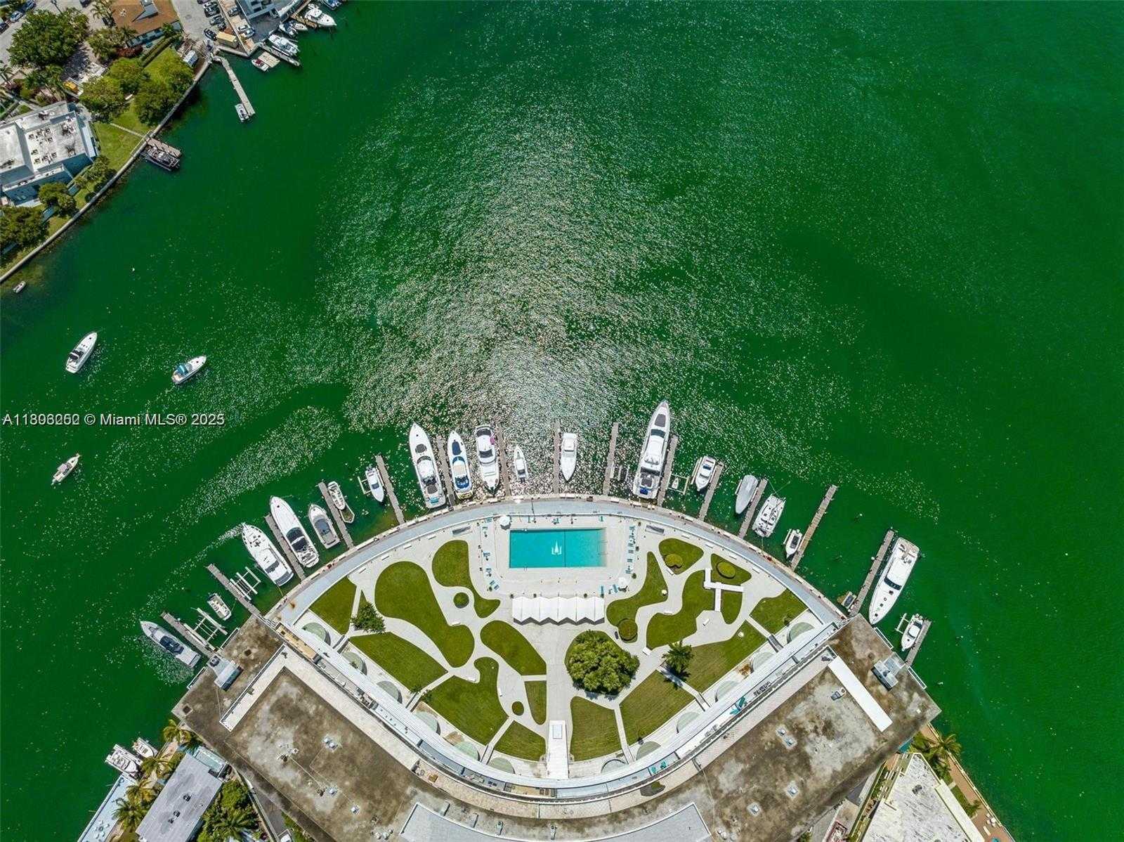 Small Image of 900 BAY DR #211, Miami Beach Number 2