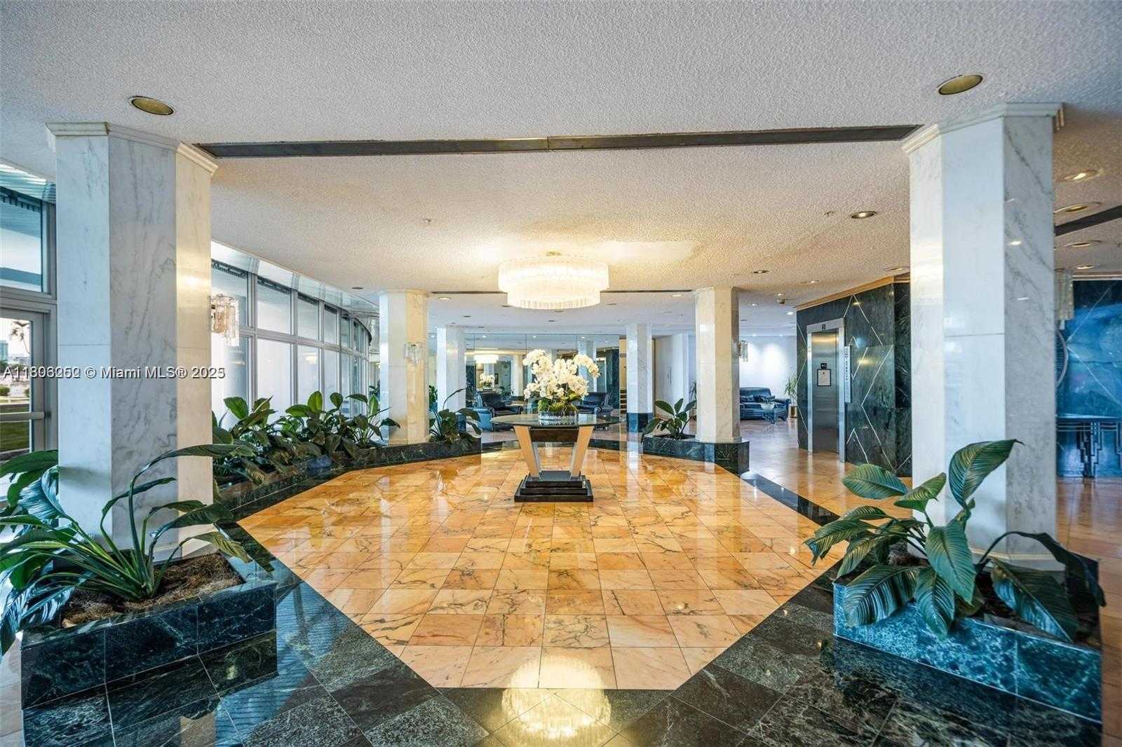 Small Image of 900 BAY DR #211, Miami Beach Number 4