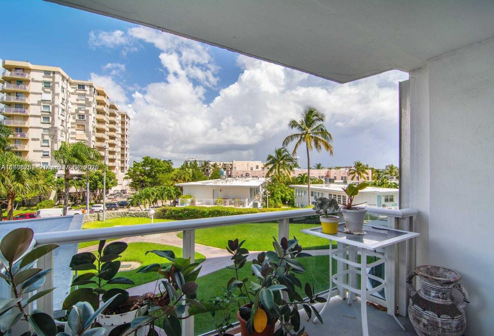 Small Image of 900 BAY DR #211, Miami Beach Number 9