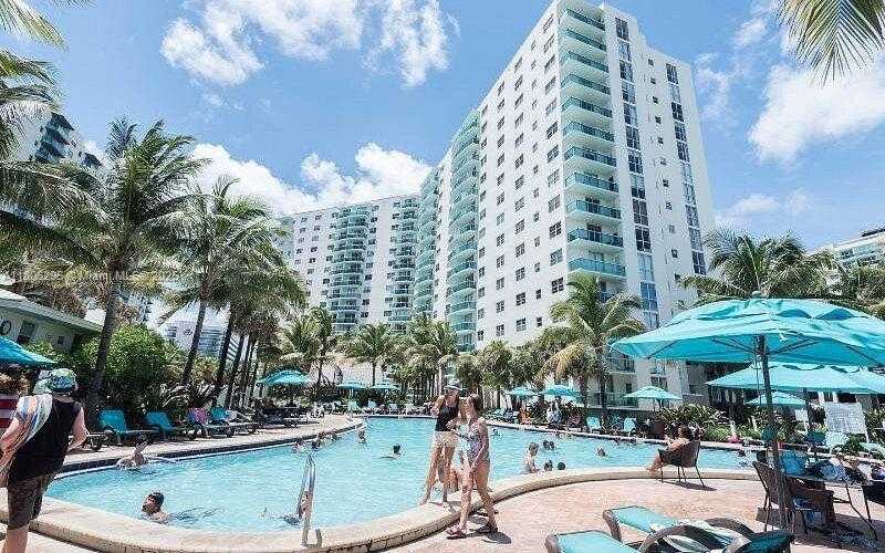 Small Image of 3901 SOUTH OCEAN DR #1B, Hollywood Number 21