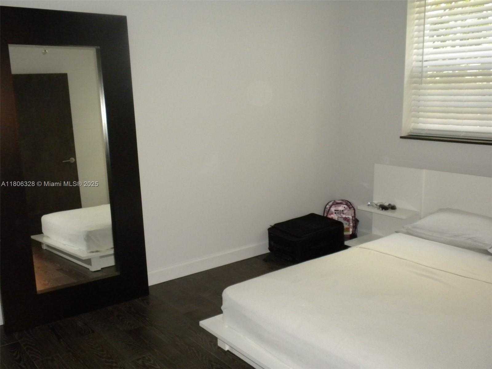 Small Image of 1242 DREXEL AVE #103, Miami Beach Number 13