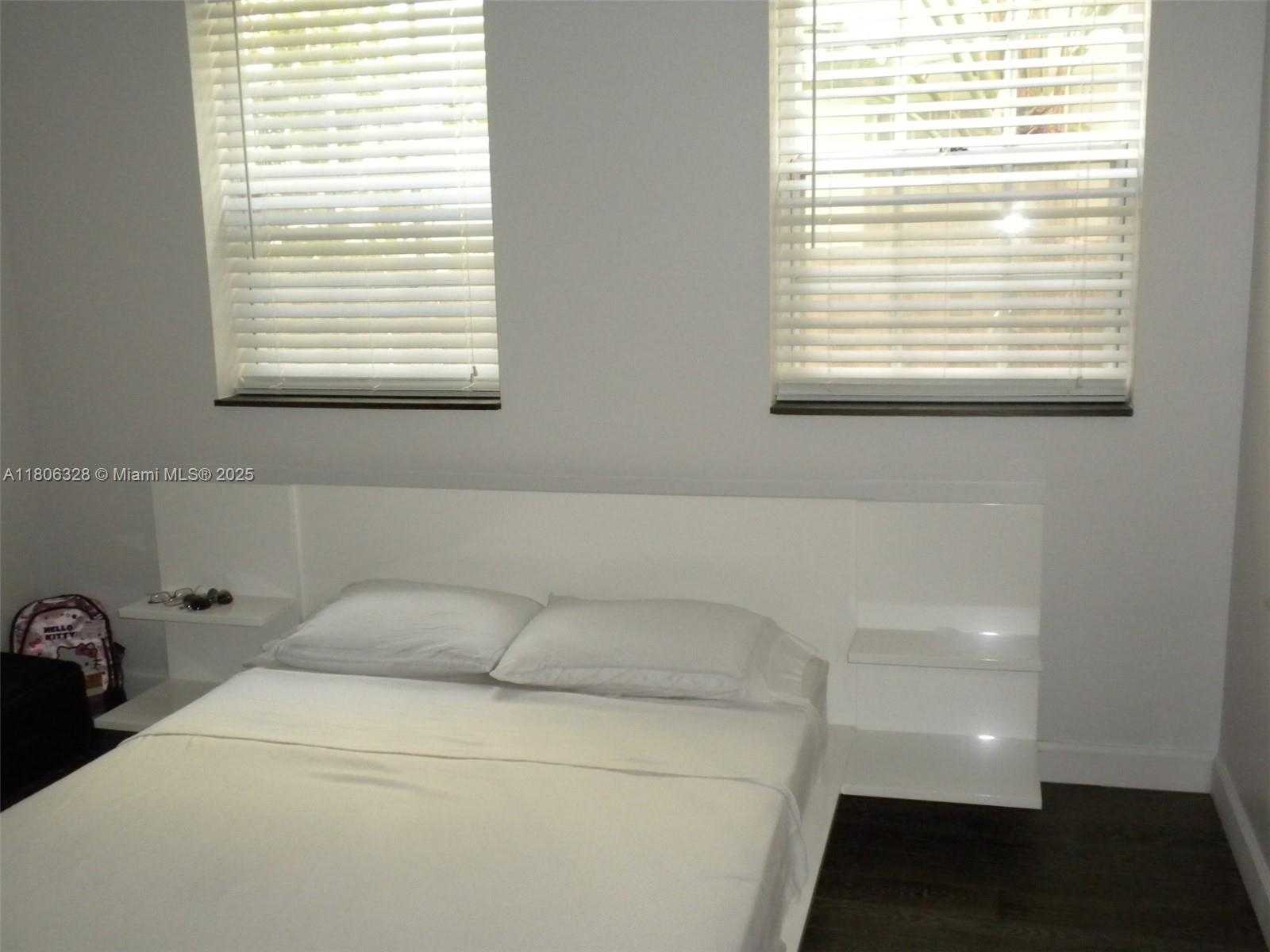 Small Image of 1242 DREXEL AVE #103, Miami Beach Number 14