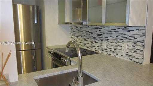 Small Image of 1242 DREXEL AVE #103, Miami Beach Number 2