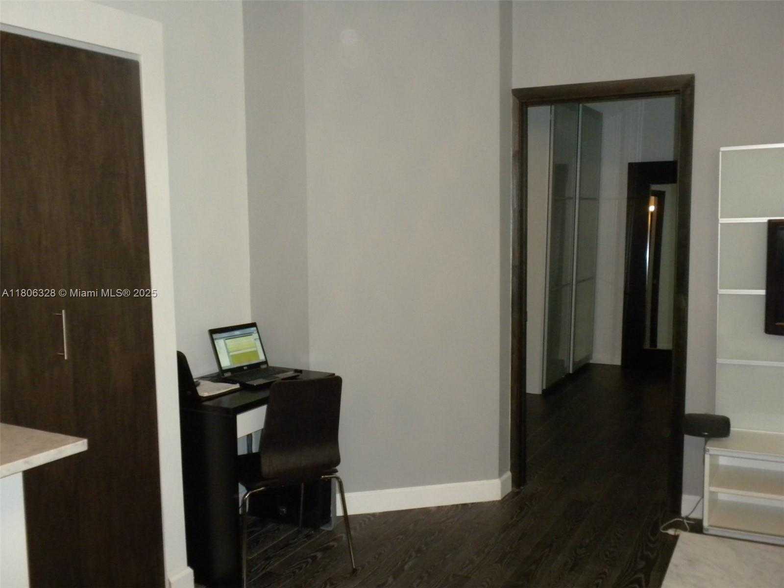 Small Image of 1242 DREXEL AVE #103, Miami Beach Number 5