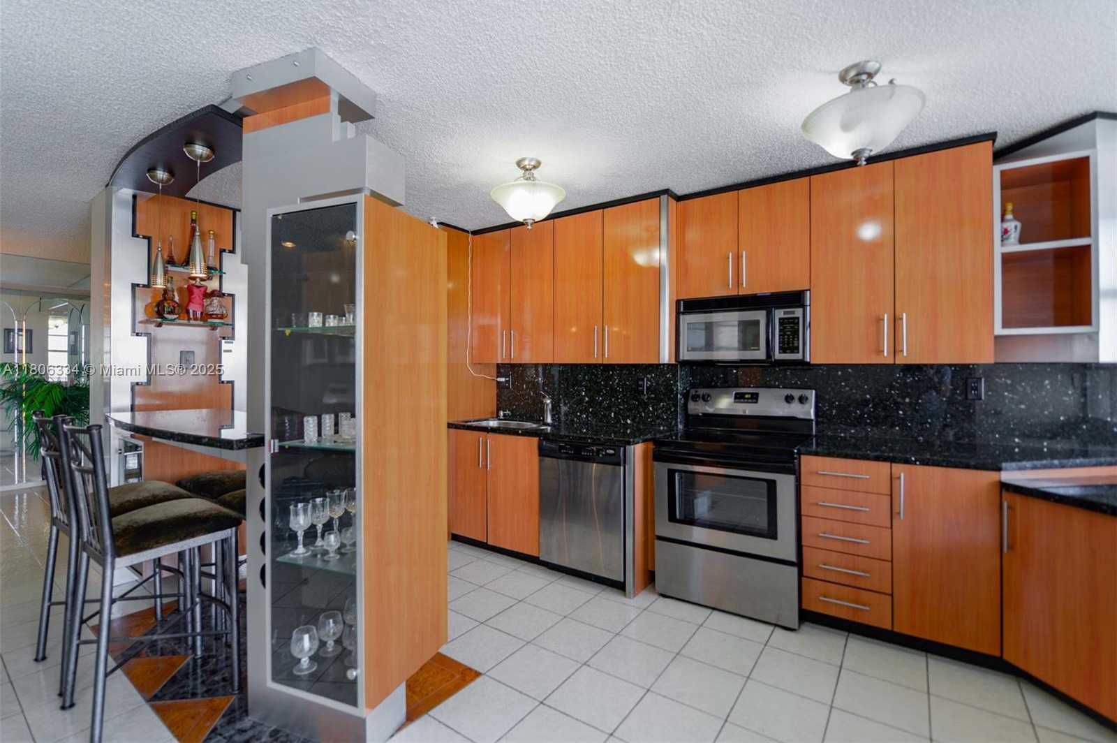 Small Image of 251 174TH ST #1902, Sunny Isles Beach Number 12