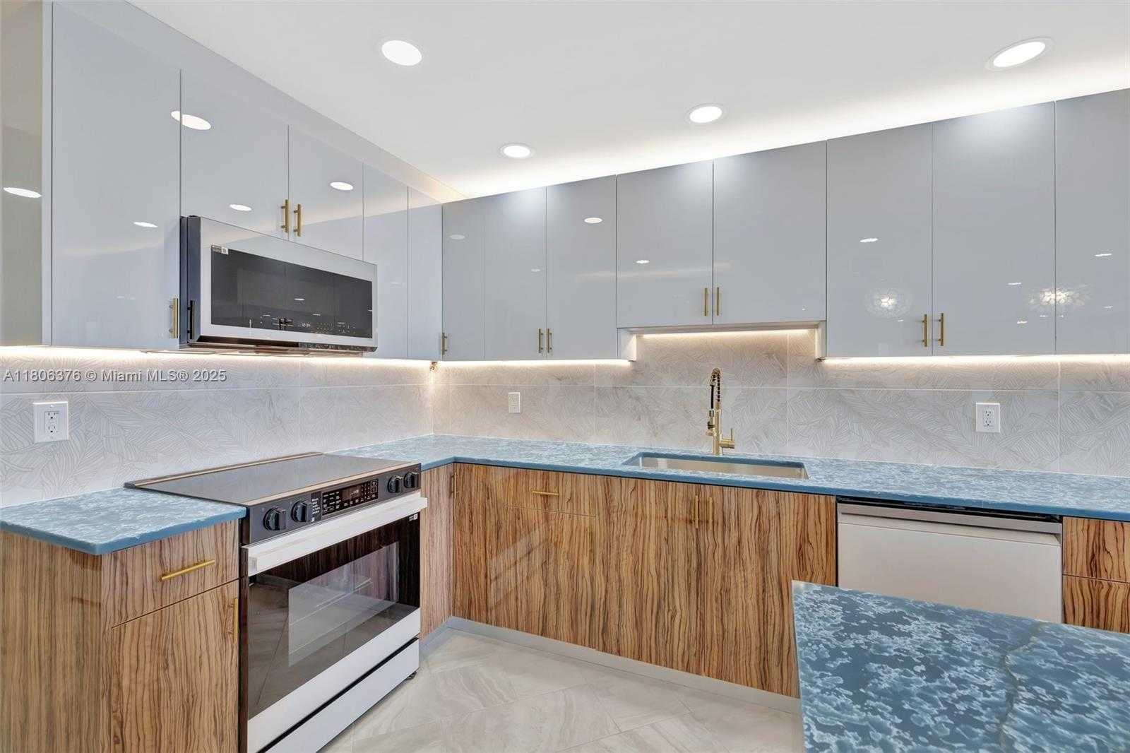 Small Image of 4100 GALT OCEAN DR #1001, Fort Lauderdale Number 29