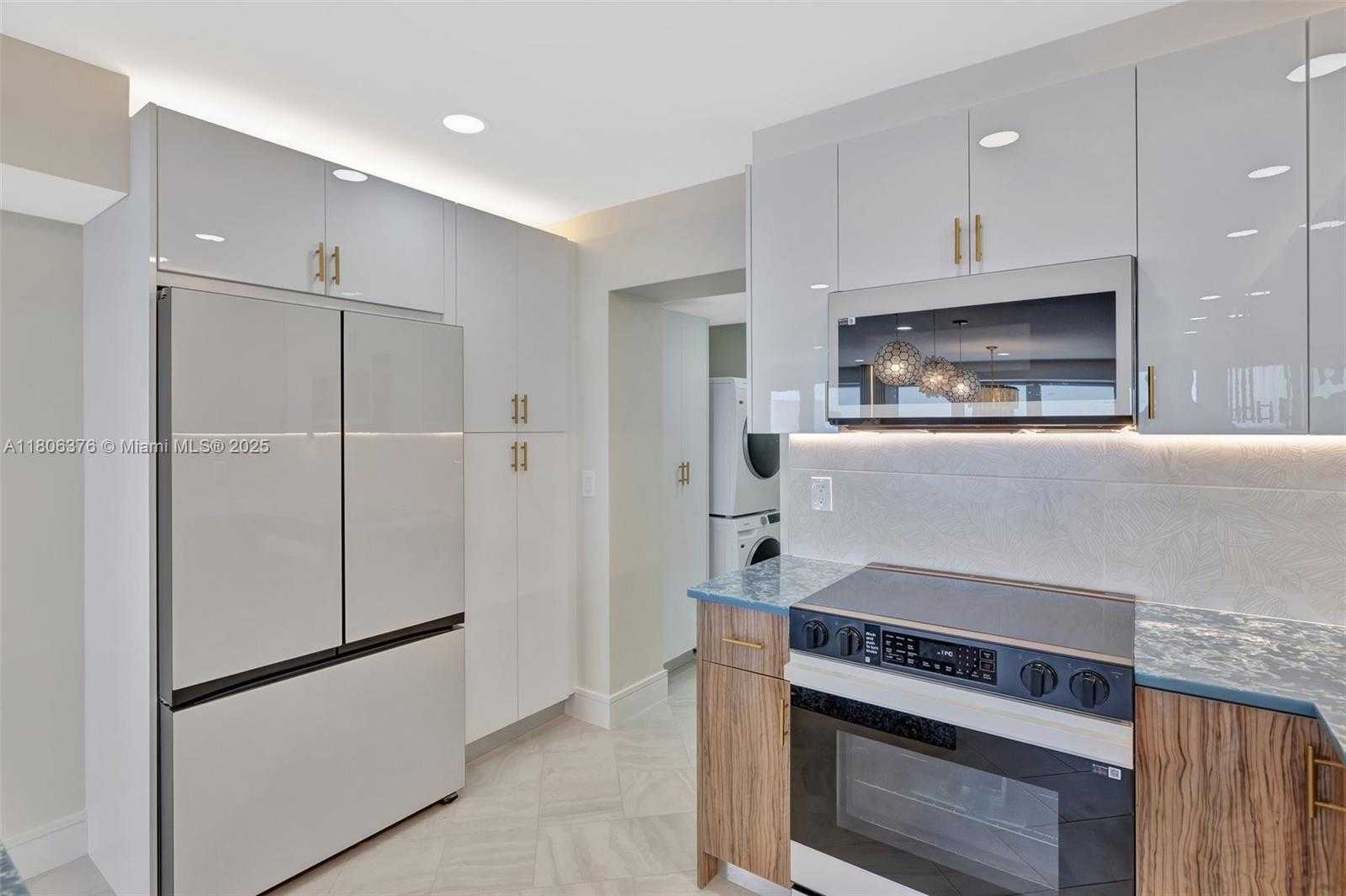 Small Image of 4100 GALT OCEAN DR #1001, Fort Lauderdale Number 33