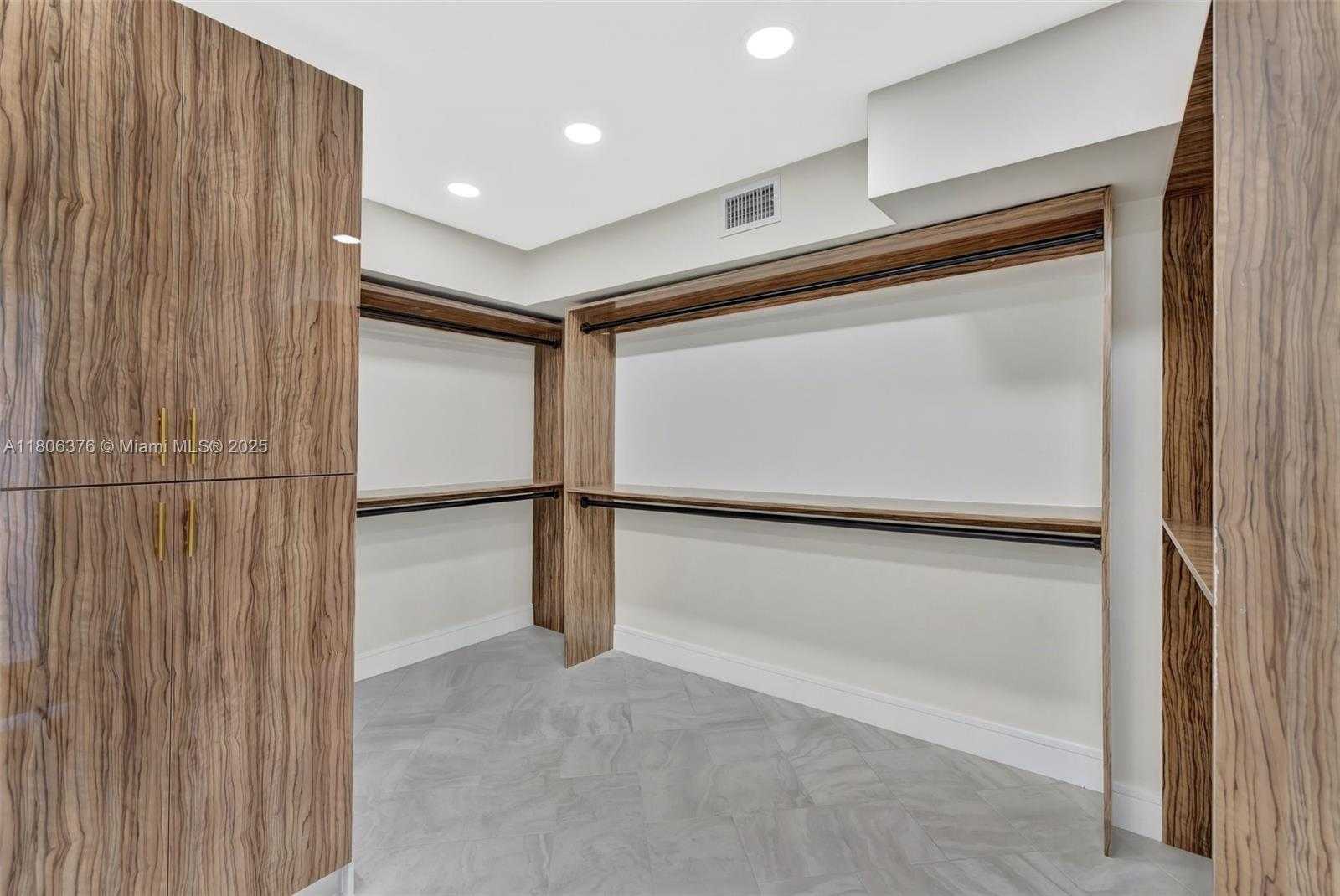 Small Image of 4100 GALT OCEAN DR #1001, Fort Lauderdale Number 40