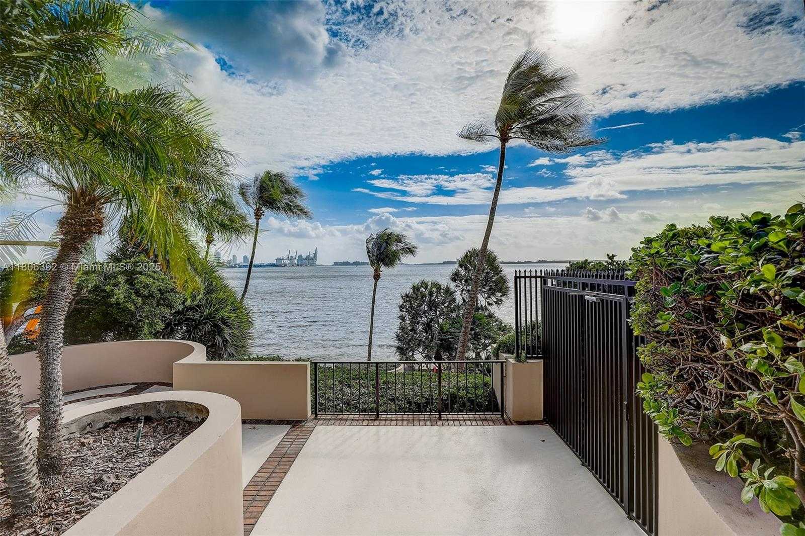 Small Image of 520 BRICKELL KEY DR #A604, Miami Number 24
