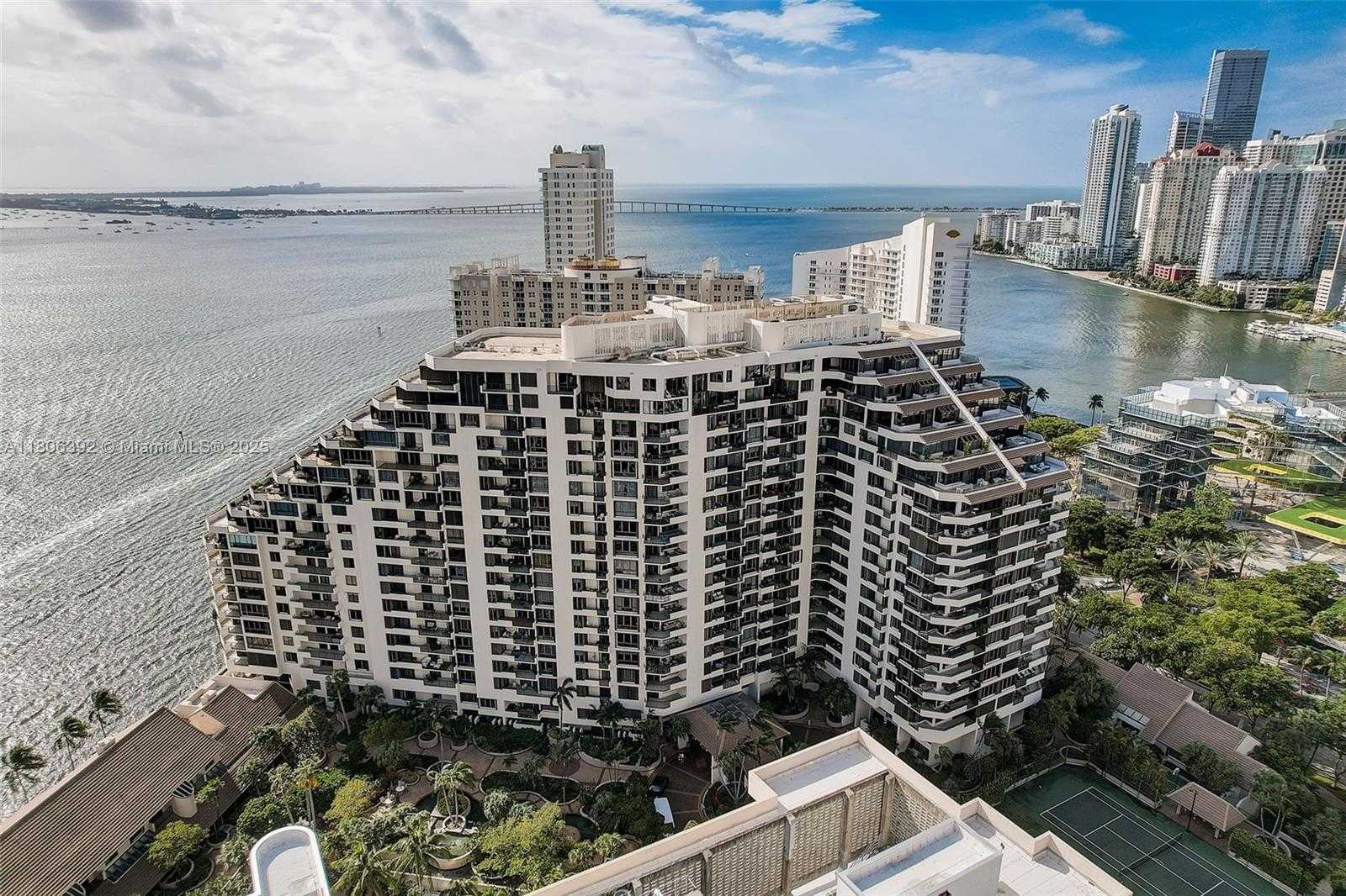 Small Image of 520 BRICKELL KEY DR #A604, Miami Number 35
