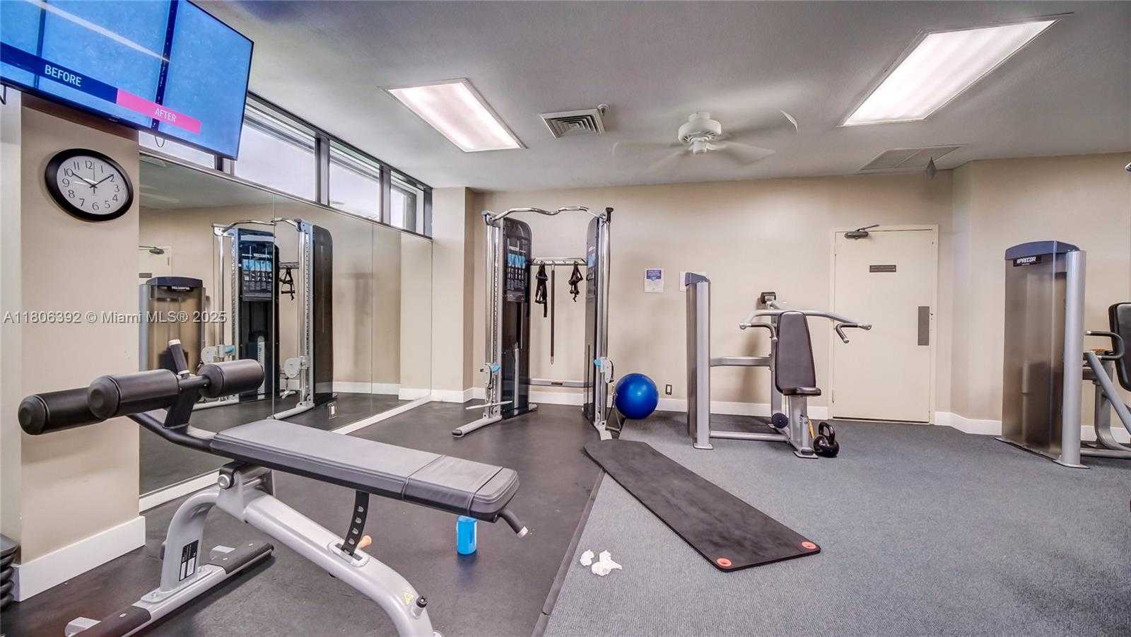 Small Image of 520 BRICKELL KEY DR #A604, Miami Number 42