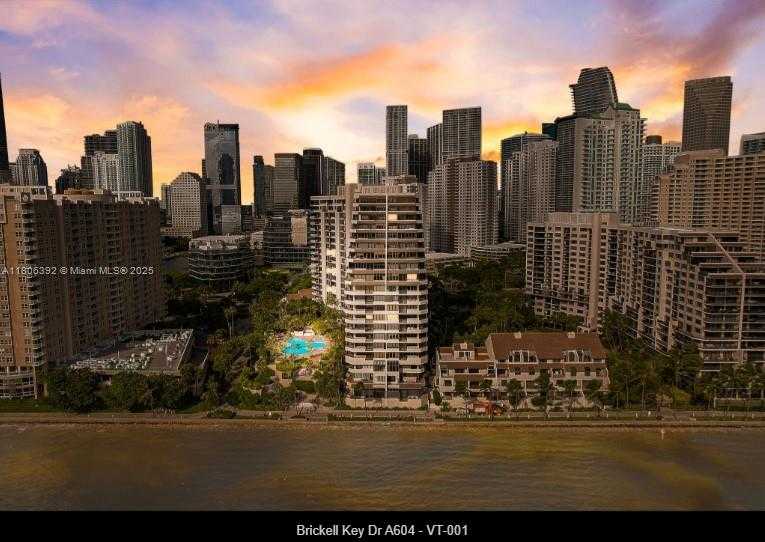 Small Image of 520 BRICKELL KEY DR #A604, Miami Number 44