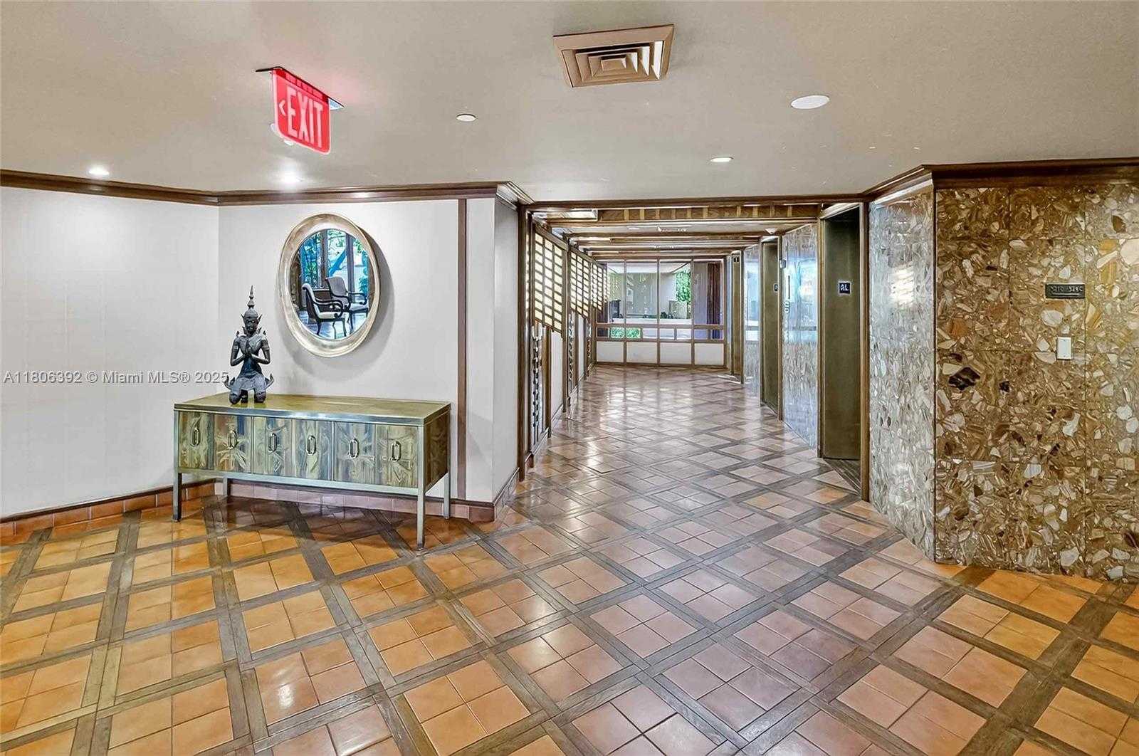 Small Image of 520 BRICKELL KEY DR #A604, Miami Number 64