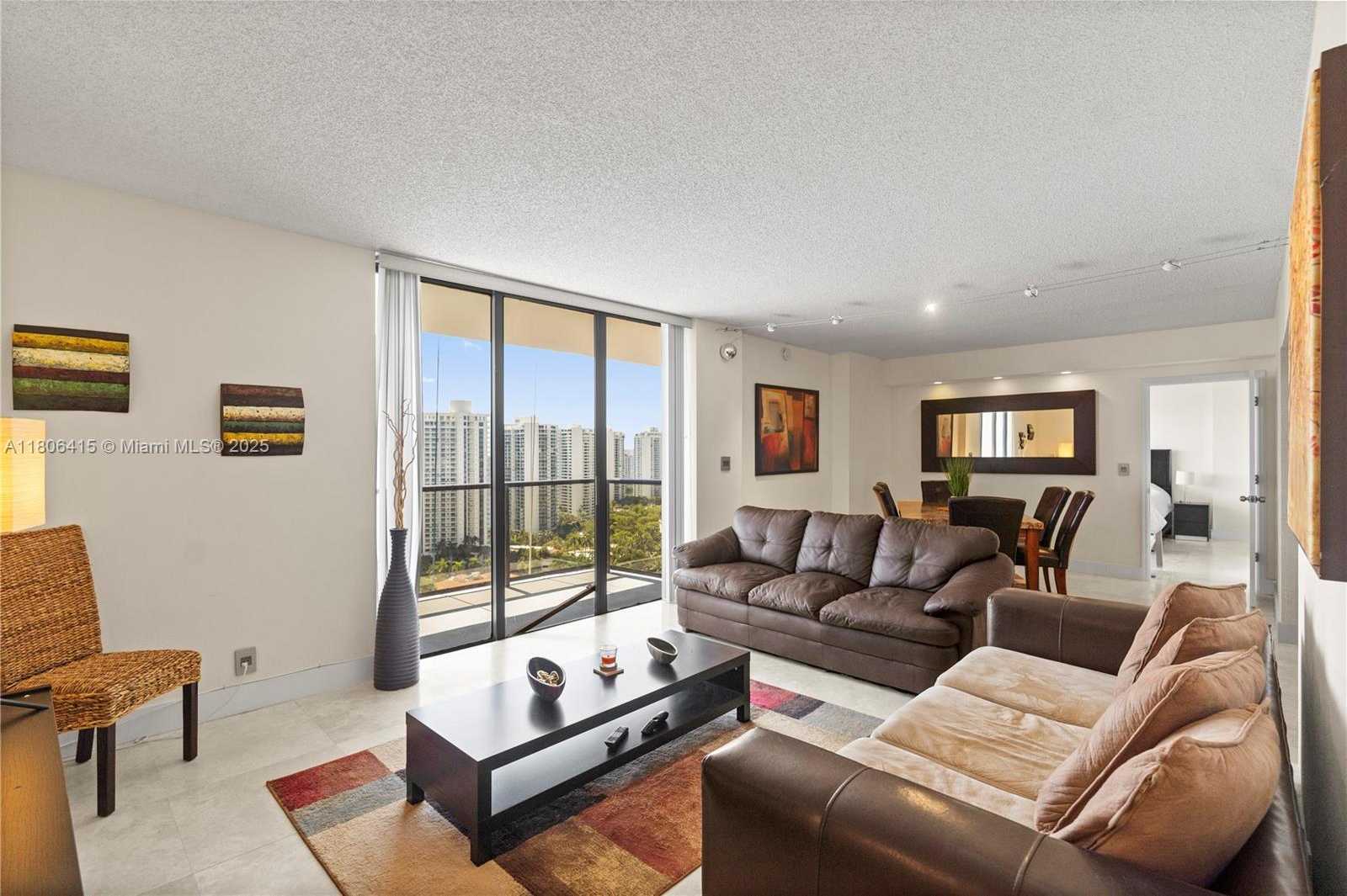 Small Image of 18181 NORTH EAST 31ST CT #PH07, Aventura Number 3