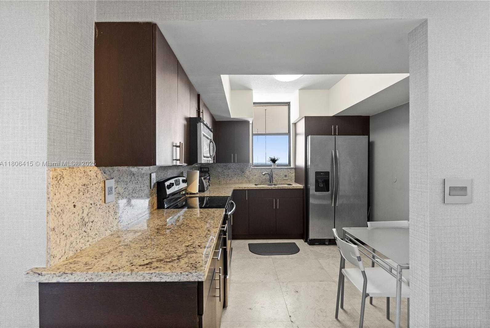 Small Image of 18181 NORTH EAST 31ST CT #PH07, Aventura Number 8