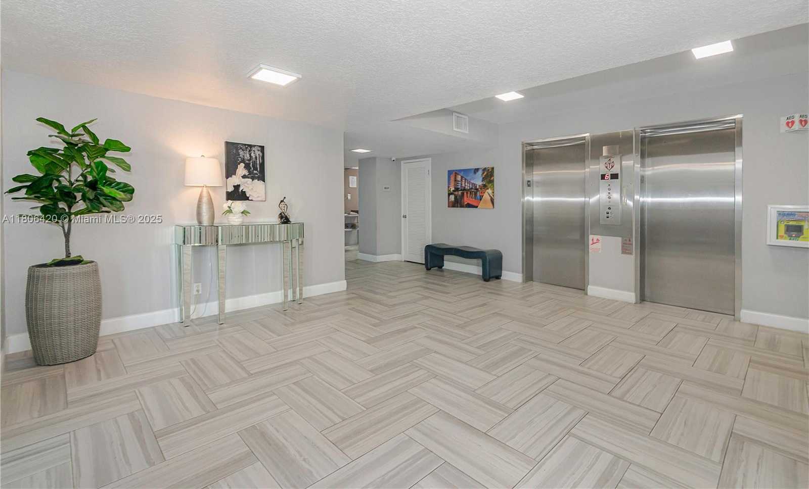 Small Image of 3051 NORTH EAST 48TH ST #604, Fort Lauderdale Number 35