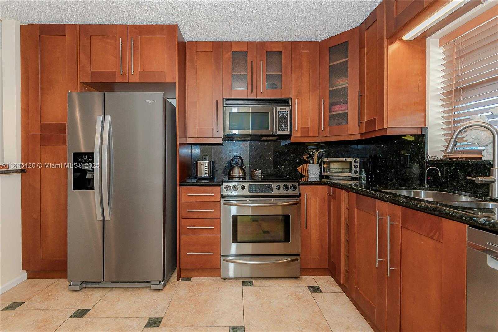 Small Image of 3051 NORTH EAST 48TH ST #604, Fort Lauderdale Number 5