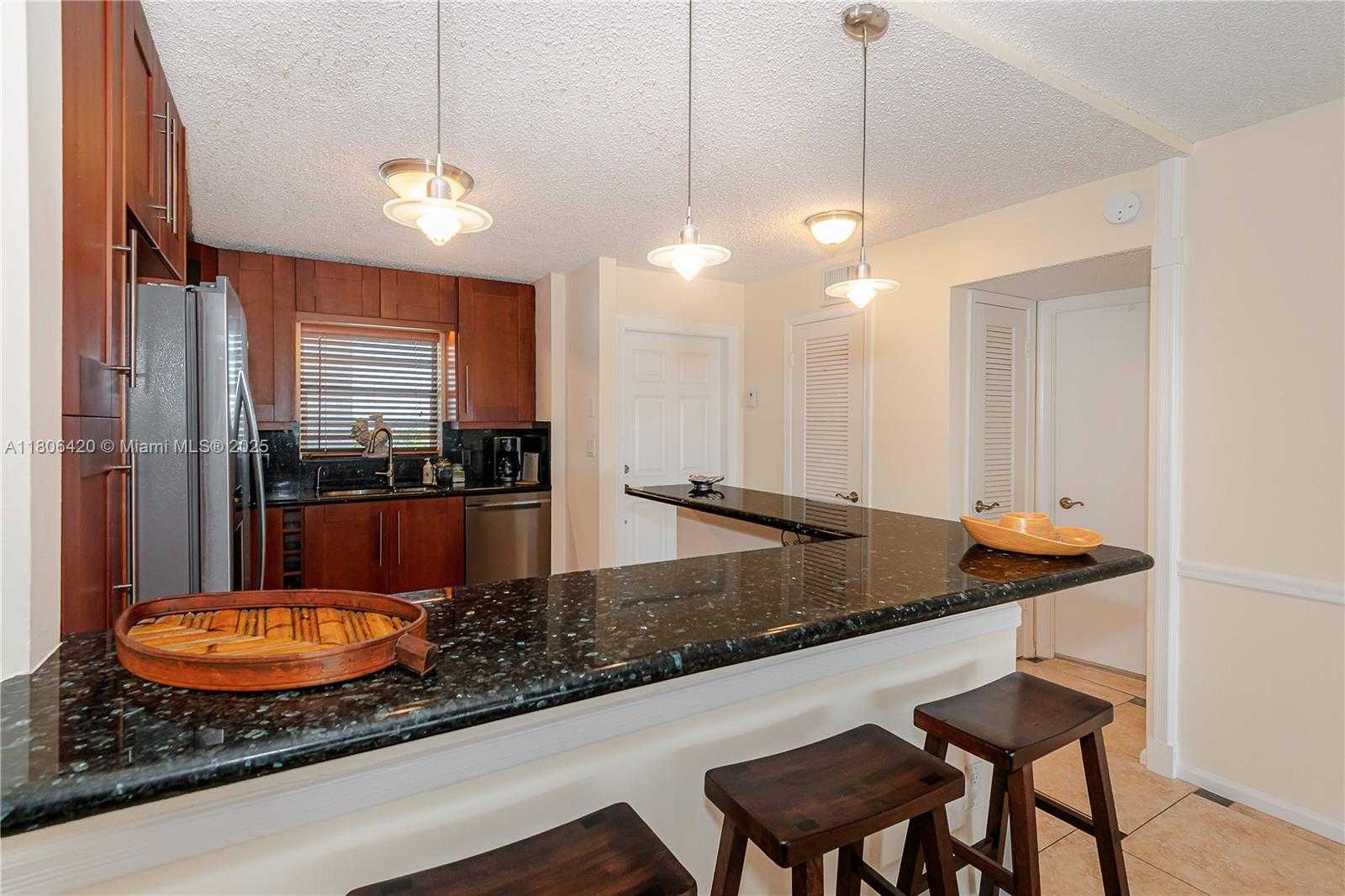 Small Image of 3051 NORTH EAST 48TH ST #604, Fort Lauderdale Number 6