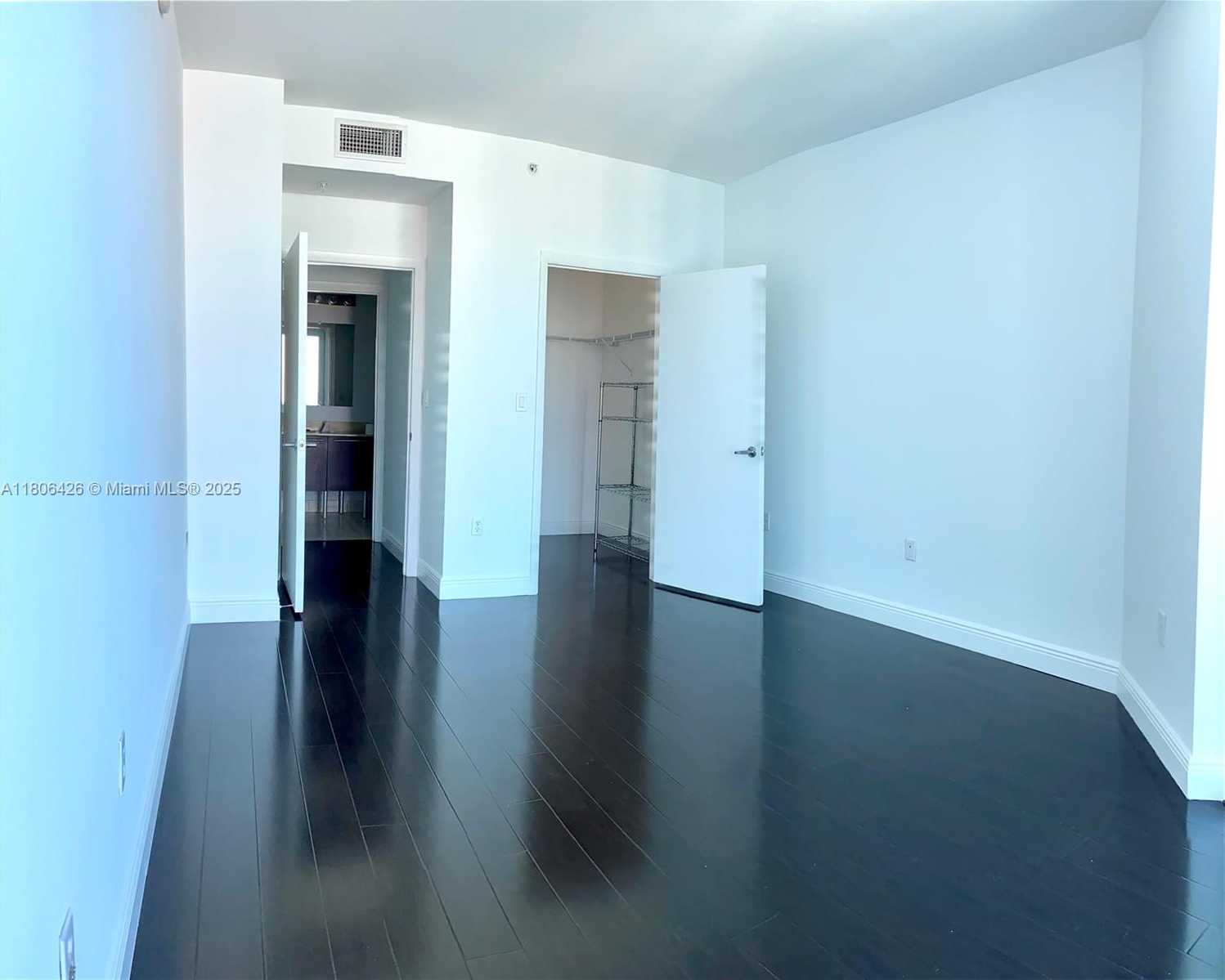 Small Image of 1900 NORTH BAYSHORE DR #4708, Miami Number 16