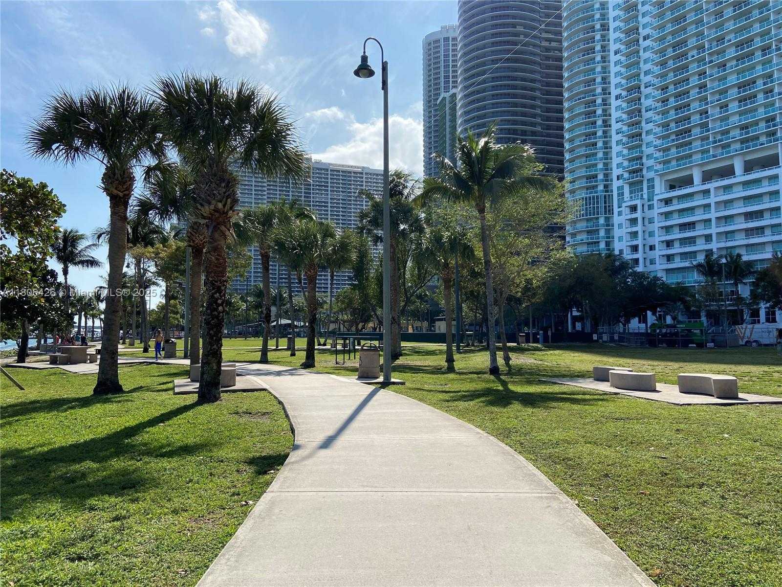 Small Image of 1900 NORTH BAYSHORE DR #4708, Miami Number 24