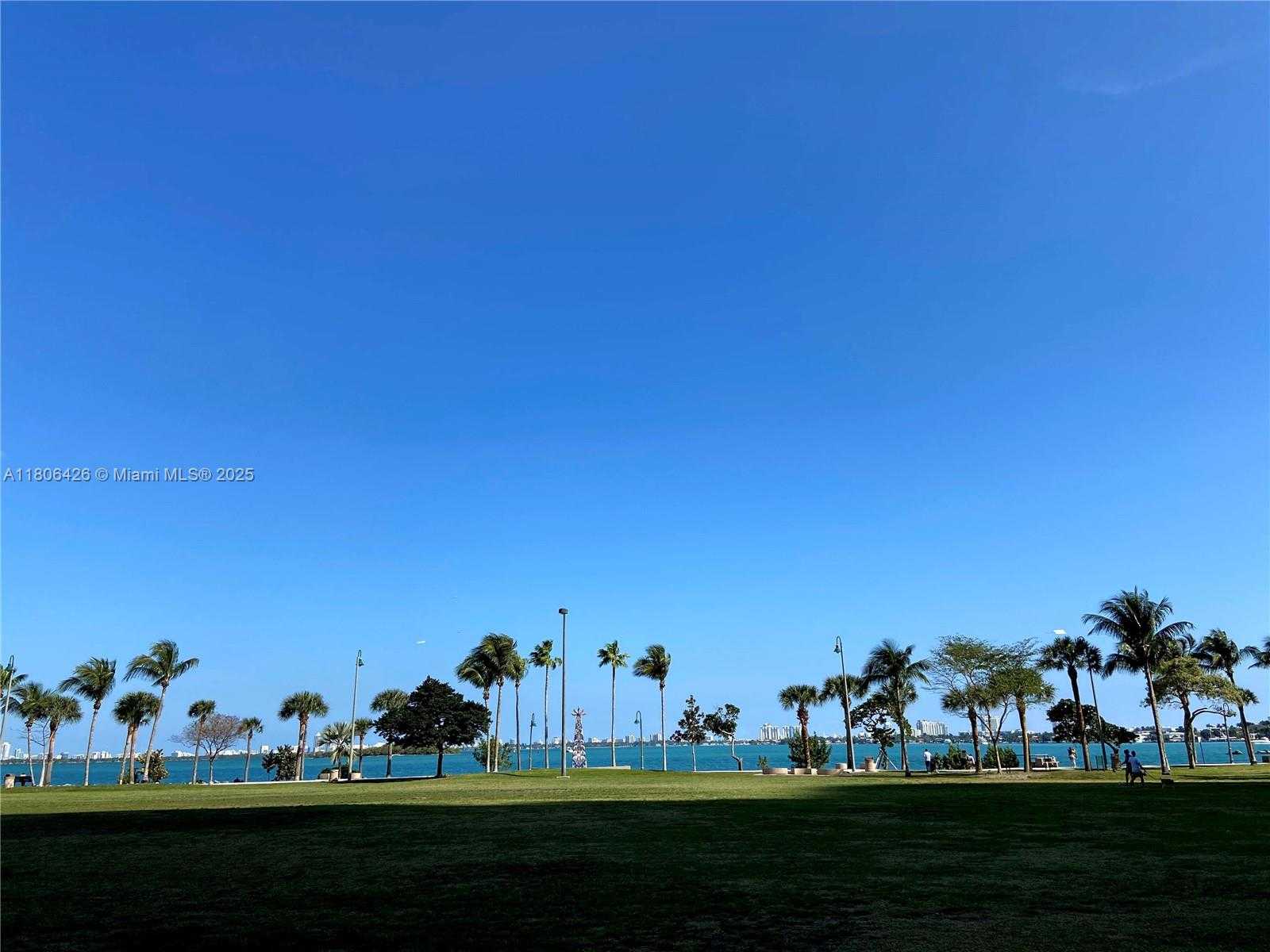 Small Image of 1900 NORTH BAYSHORE DR #4708, Miami Number 34